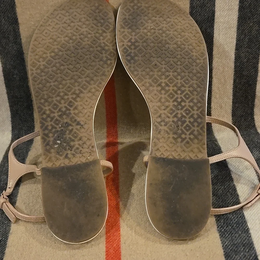 Tory Burch Miller Fringe T Strap Sandal  Sz 10M - Picture 3 of 7